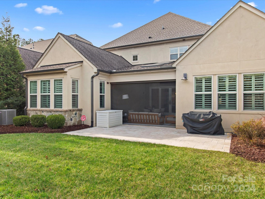 5135 Providence Retreat Ln Charlotte, NC 28270