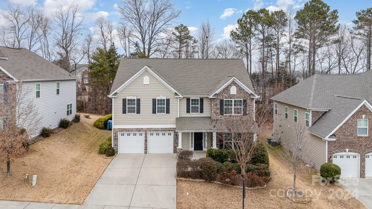 4836 Pepper Dr Harrisburg, NC 28075