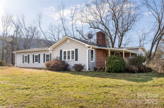 13 Indian Ln Weaverville, NC 28787