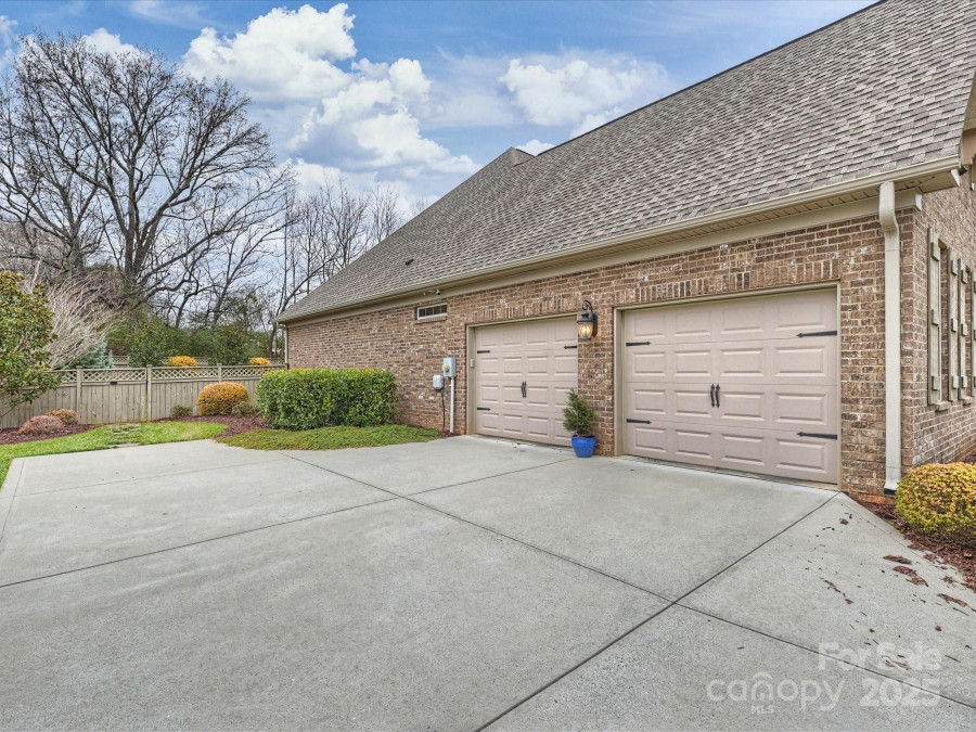 150 Abbington Pl Locust, NC 28097