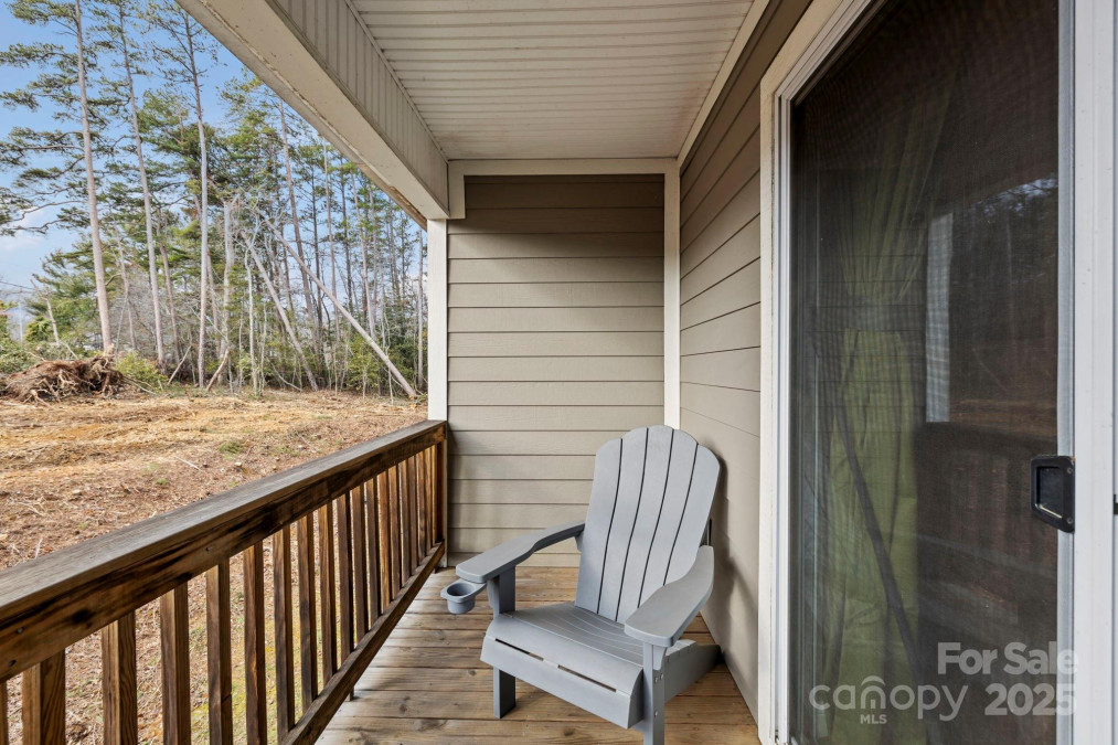 123 Foxden Dr Fletcher, NC 28732