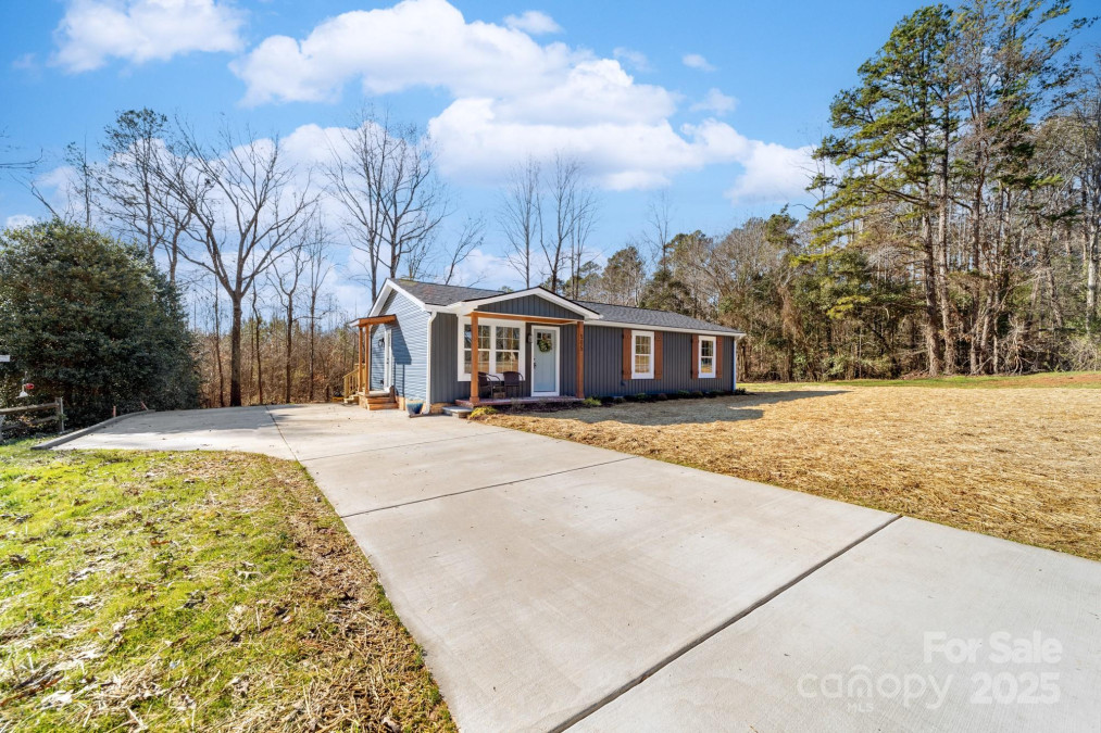 505 Cedar Grove Dr Gastonia, NC 28056