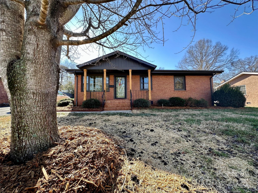 4328 Hancock Ter Charlotte, NC 28205