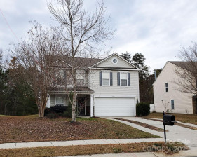 13926 Lawrence Farm Ln Charlotte, NC 28278