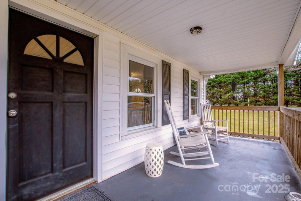 364 Scotts Creek Rd Statesville, NC 28625