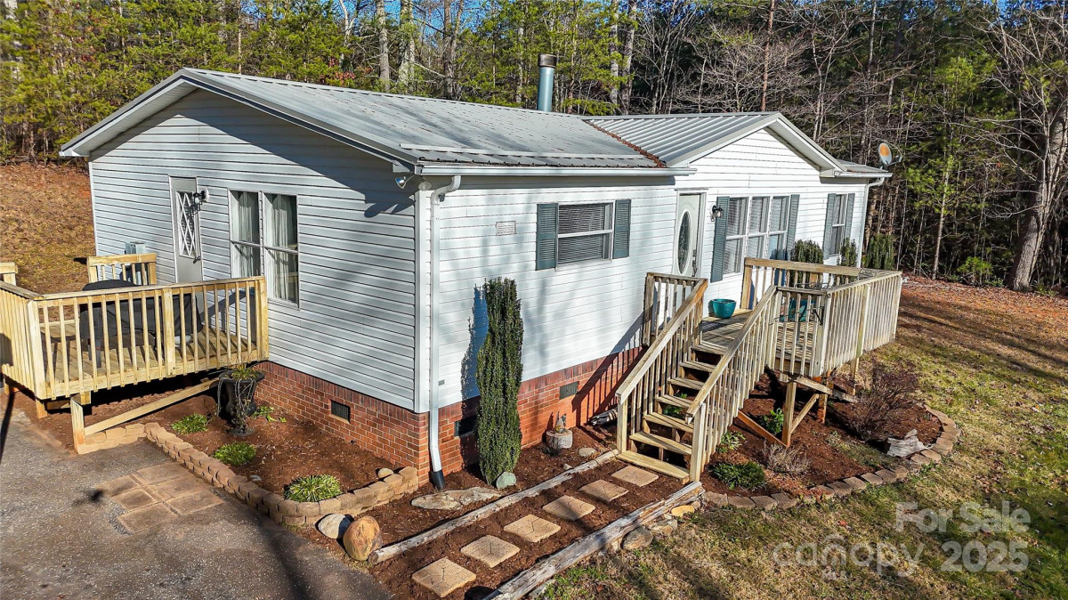 3011 Mill Race Ct Morganton, NC 28655