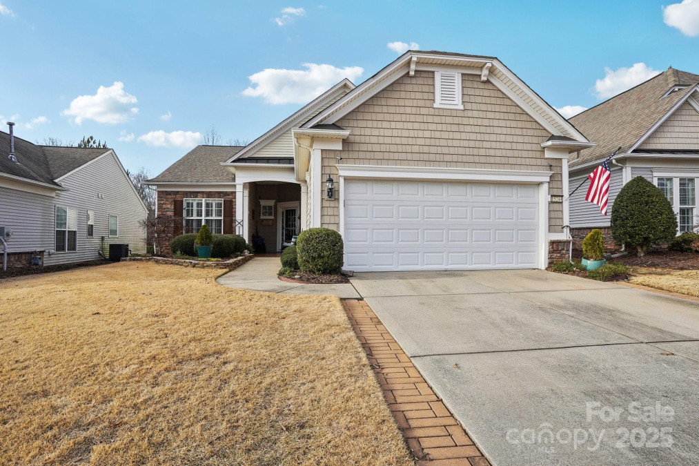 15244 Legend Oaks Ct Fort Mill, SC 29707