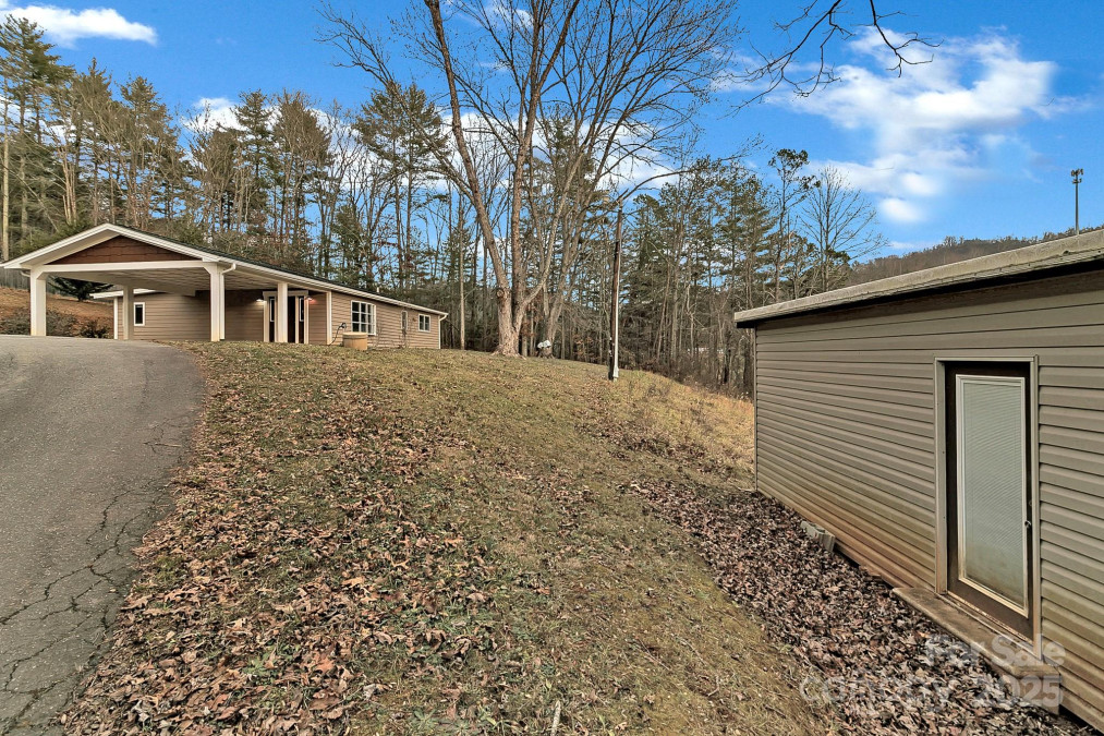 107 Bella Ridge Dr Weaverville, NC 28787