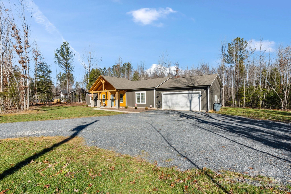 265 Cagle Rd Seagrove, NC 27341