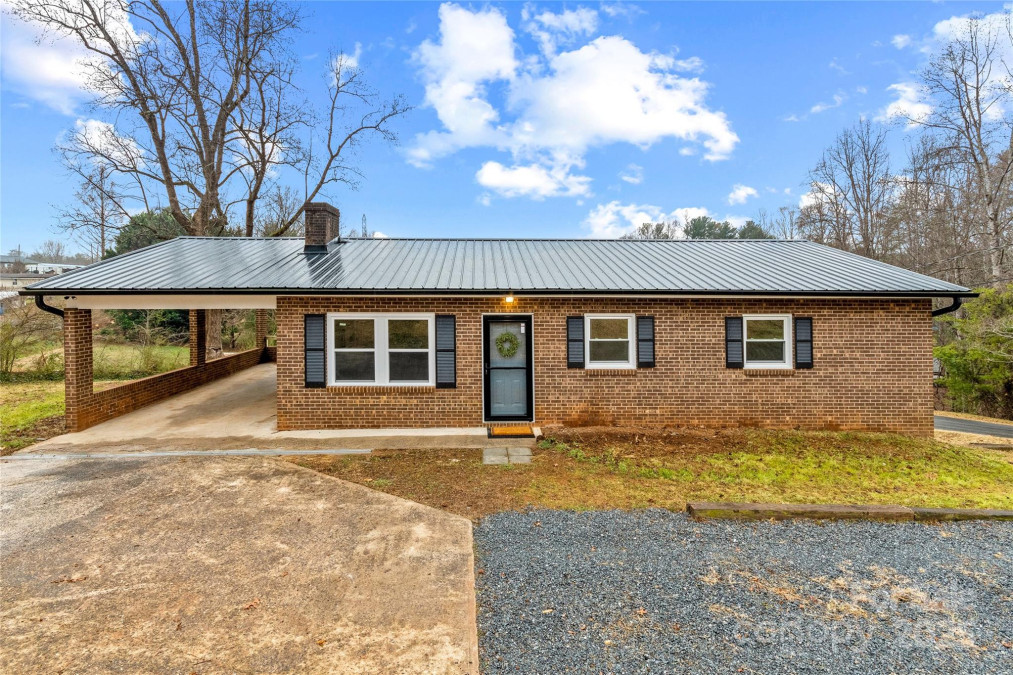 3819 Cannonball St Morganton, NC 28655