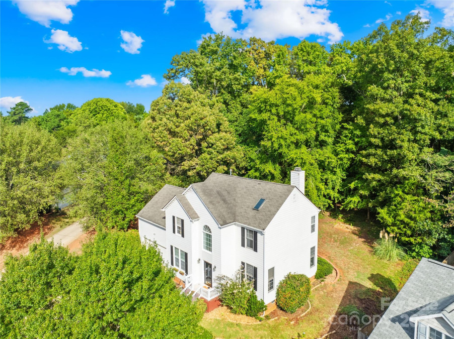 3304 Caernarvon Ct Fort Mill, SC 29715