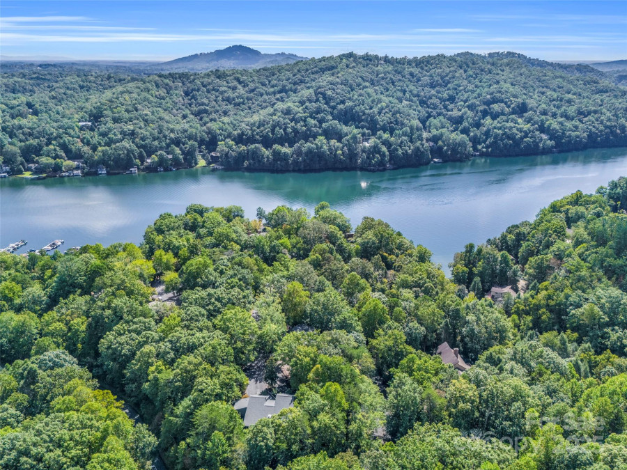 155 Quail Cove Blvd Lake Lure, NC 28746