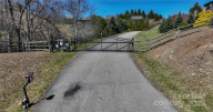 14 River Front Dr Piney Creek, NC 28663