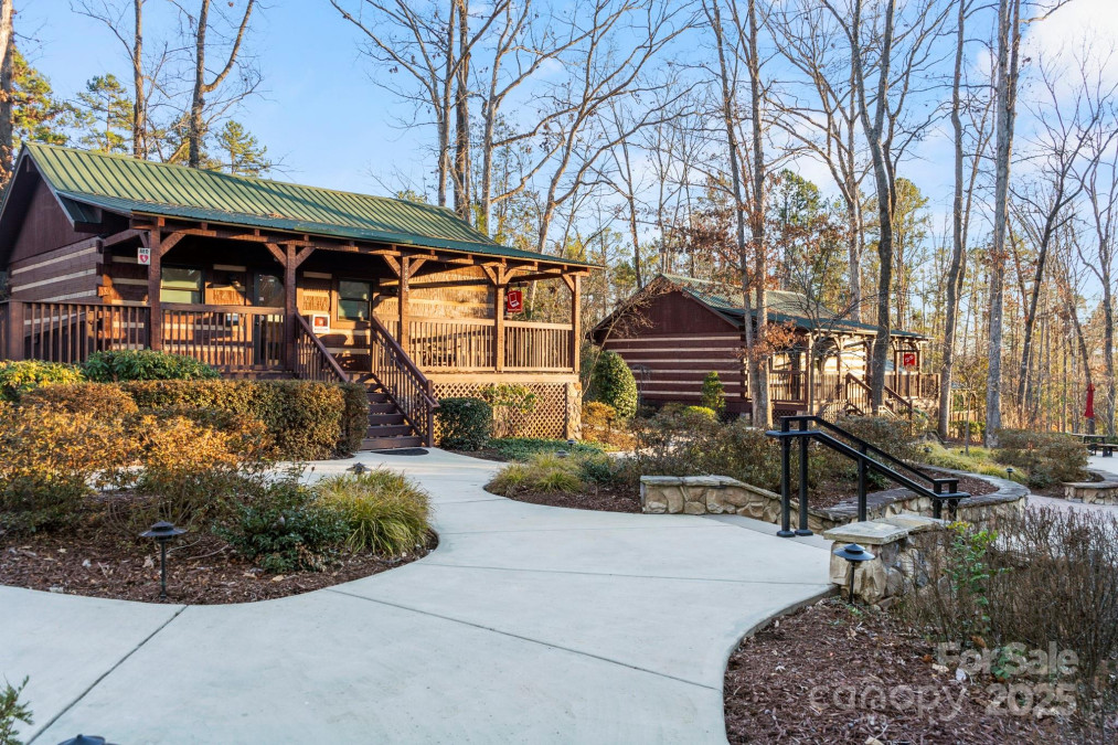 5021 Redwood Grove Trl Lancaster, SC 29720