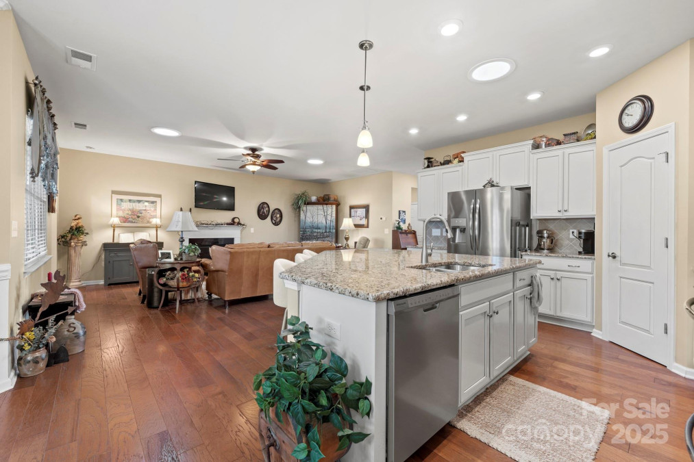 5021 Redwood Grove Trl Lancaster, SC 29720