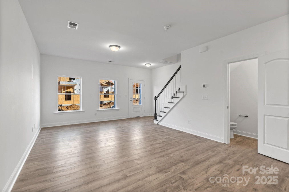 143 Cherry Springs Ln Asheville, NC 28804