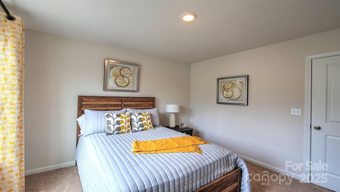 35 Cain Hollow Way Asheville, NC 28806