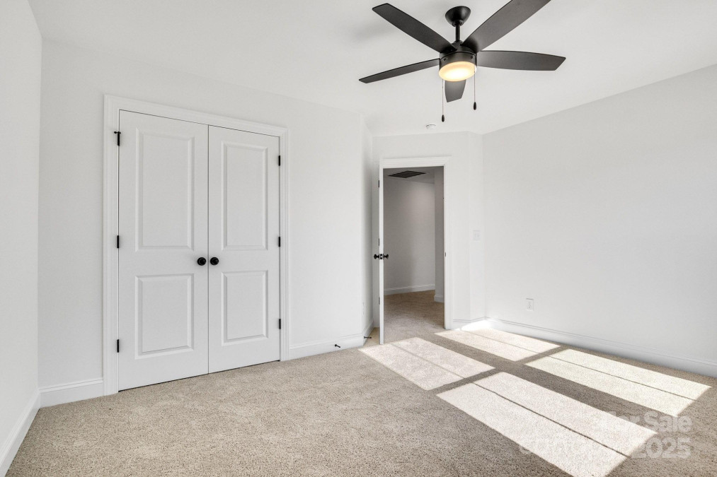 3025 Swallowtail Ln Kannapolis, NC 28083