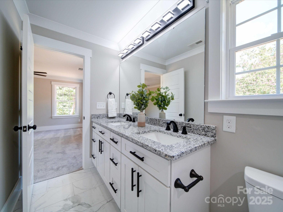 604 Impala Dr Albemarle, NC 28001