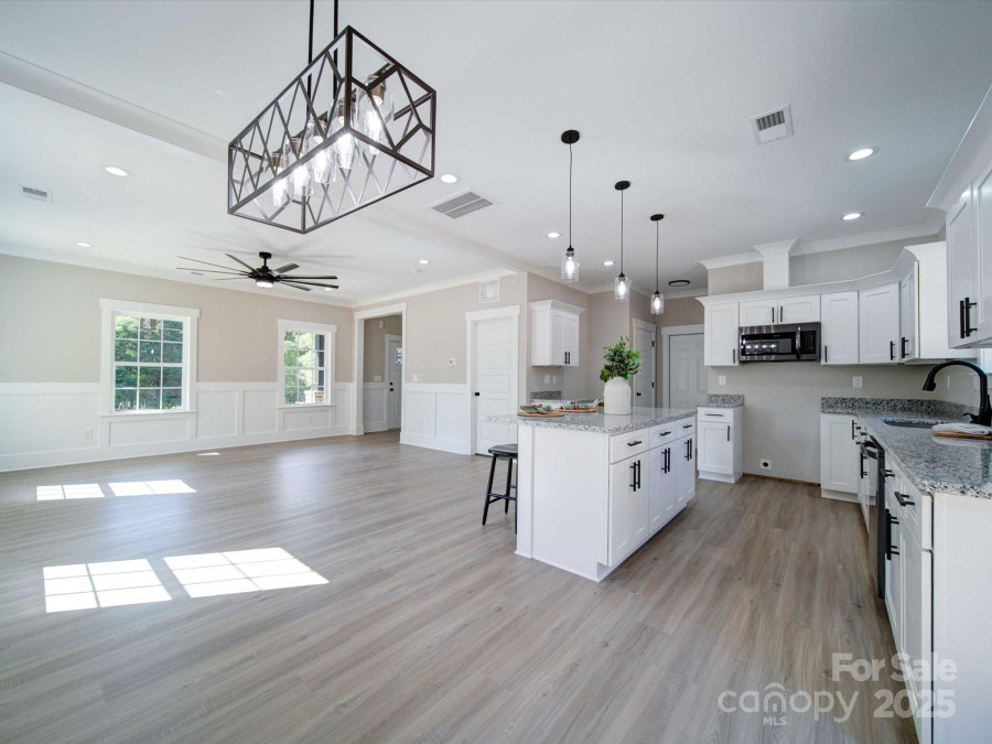 604 Impala Dr Albemarle, NC 28001