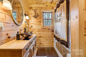 62 Bear Cliff Dr Nebo, NC 28761
