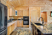 62 Bear Cliff Dr Nebo, NC 28761