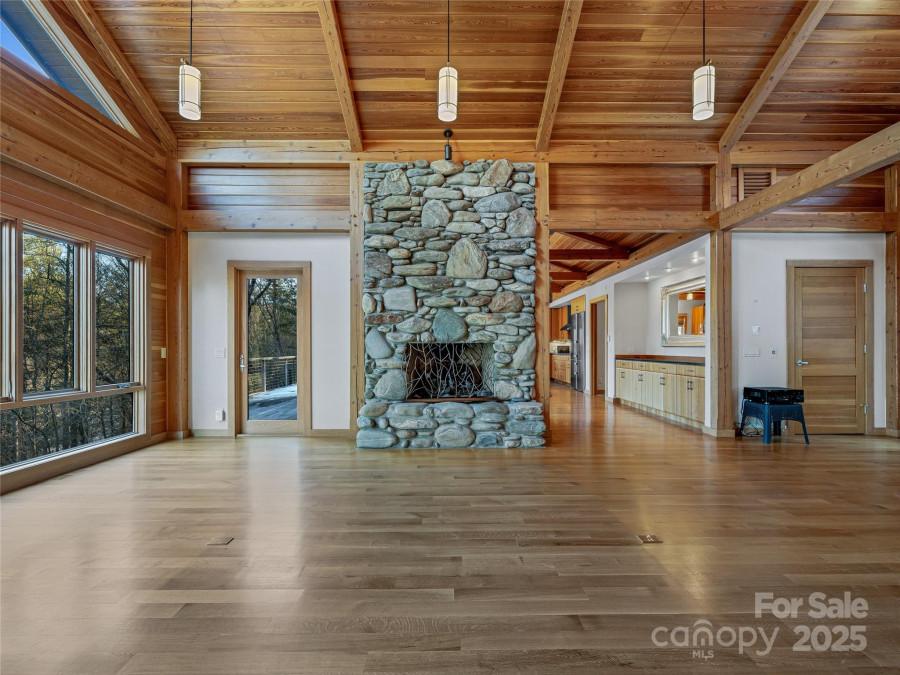 500 Oleta Mill Trl Hendersonville, NC 28792