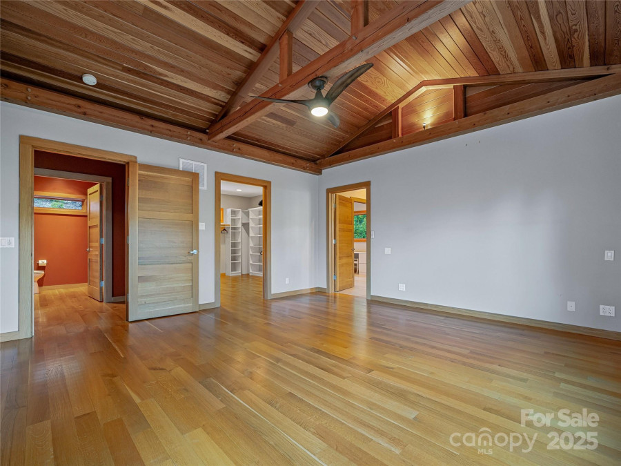 500 Oleta Mill Trl Hendersonville, NC 28792