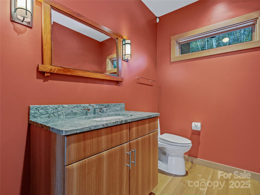 500 Oleta Mill Trl Hendersonville, NC 28792