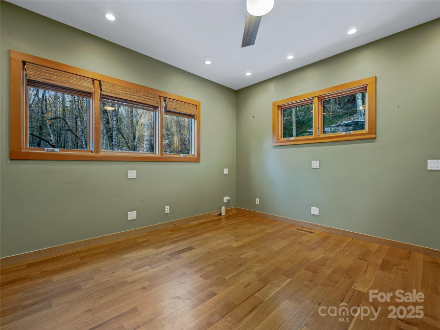 500 Oleta Mill Trl Hendersonville, NC 28792