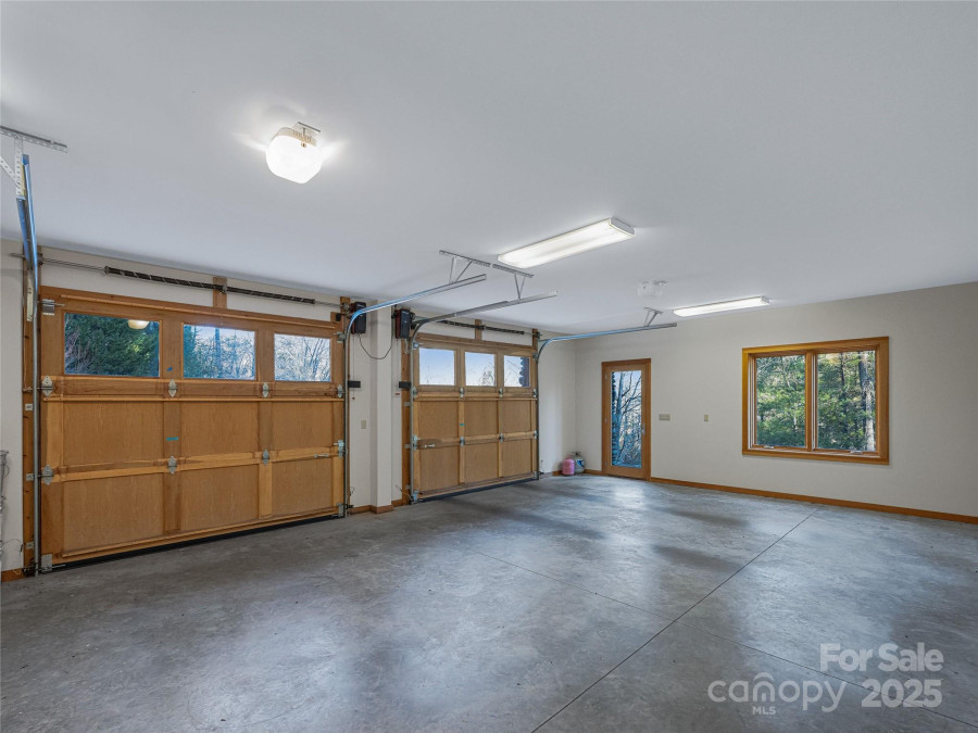 500 Oleta Mill Trl Hendersonville, NC 28792