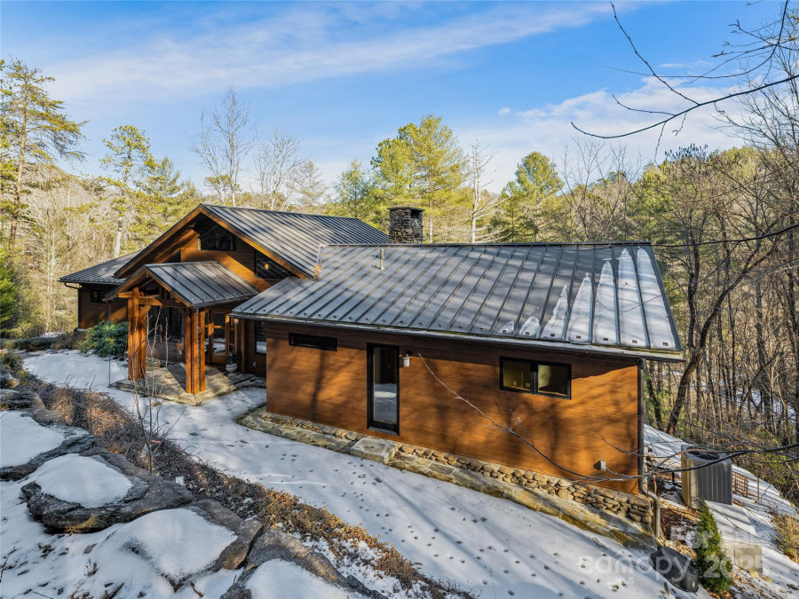 500 Oleta Mill Trl Hendersonville, NC 28792