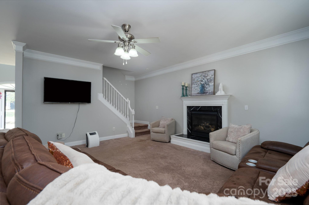 8505 Delamere Ln Charlotte, NC 28269
