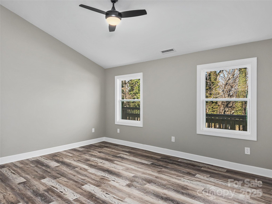 611 Peniel Rd Columbus, NC 28722