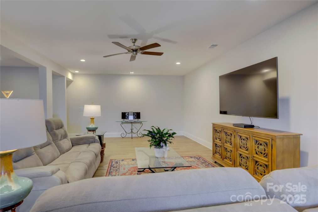 45528 Misty Bluff Dr Charlotte, NC 28278