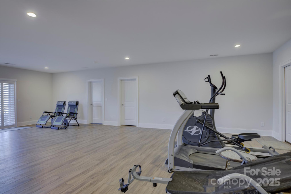 45528 Misty Bluff Dr Charlotte, NC 28278