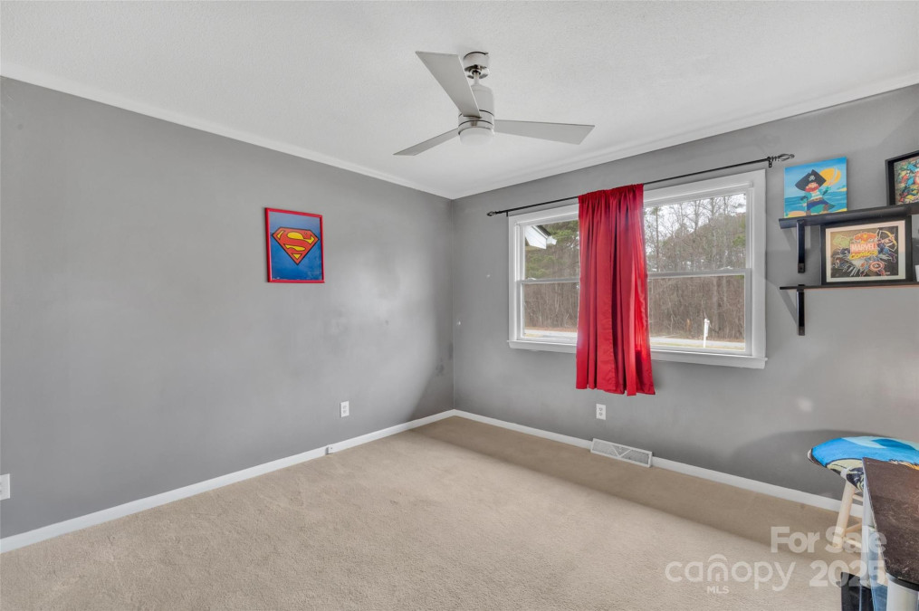 549 Dairy Rd Troy, NC 27371