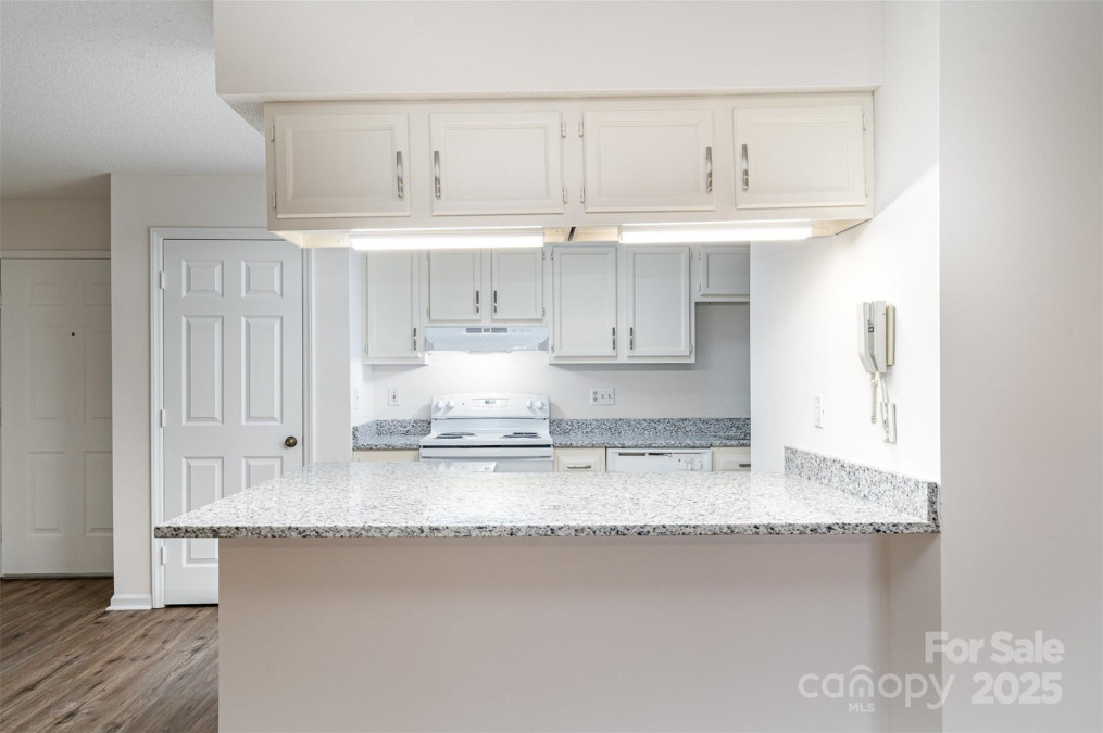 10240 Rose Meadow Ln Charlotte, NC 28277