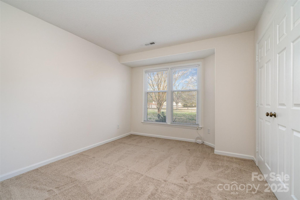 10240 Rose Meadow Ln Charlotte, NC 28277