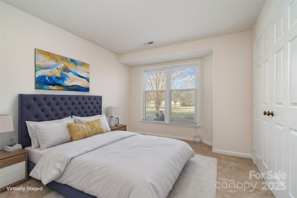 10240 Rose Meadow Ln Charlotte, NC 28277