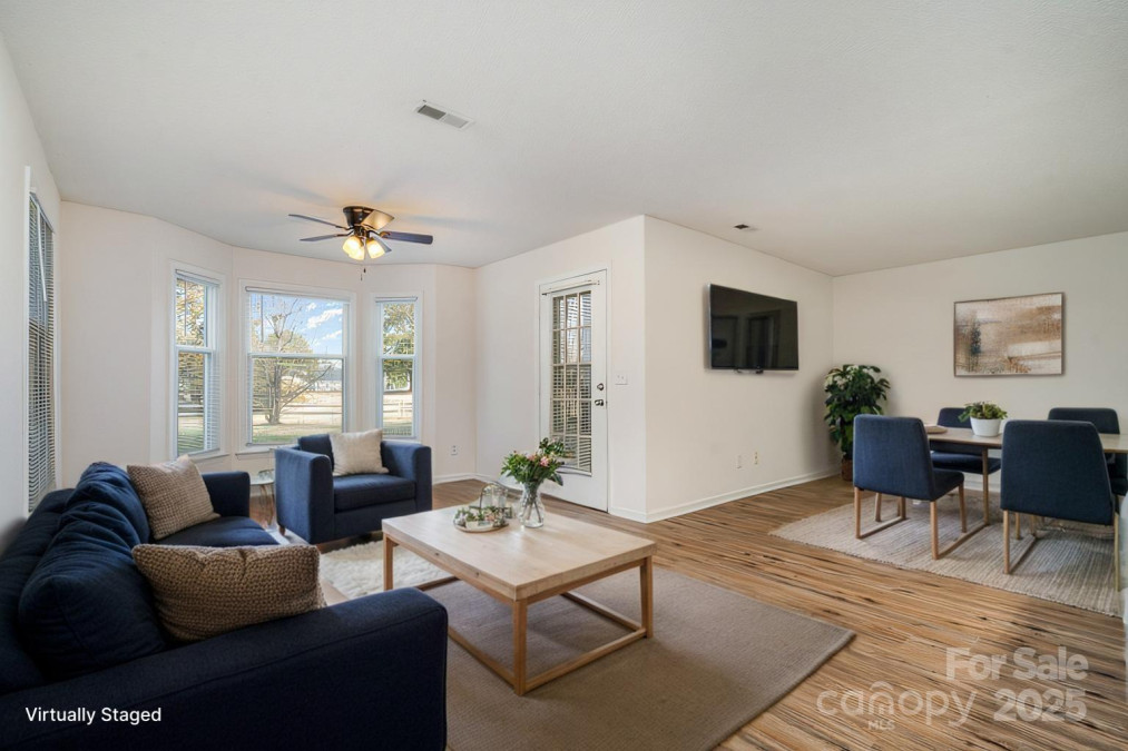 10240 Rose Meadow Ln Charlotte, NC 28277