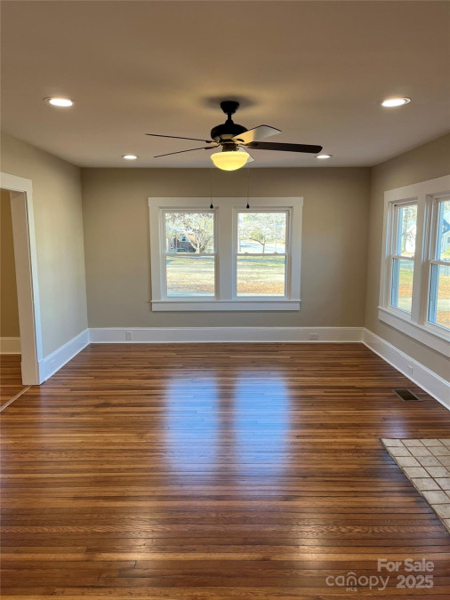 924 Main St Albemarle, NC 28001