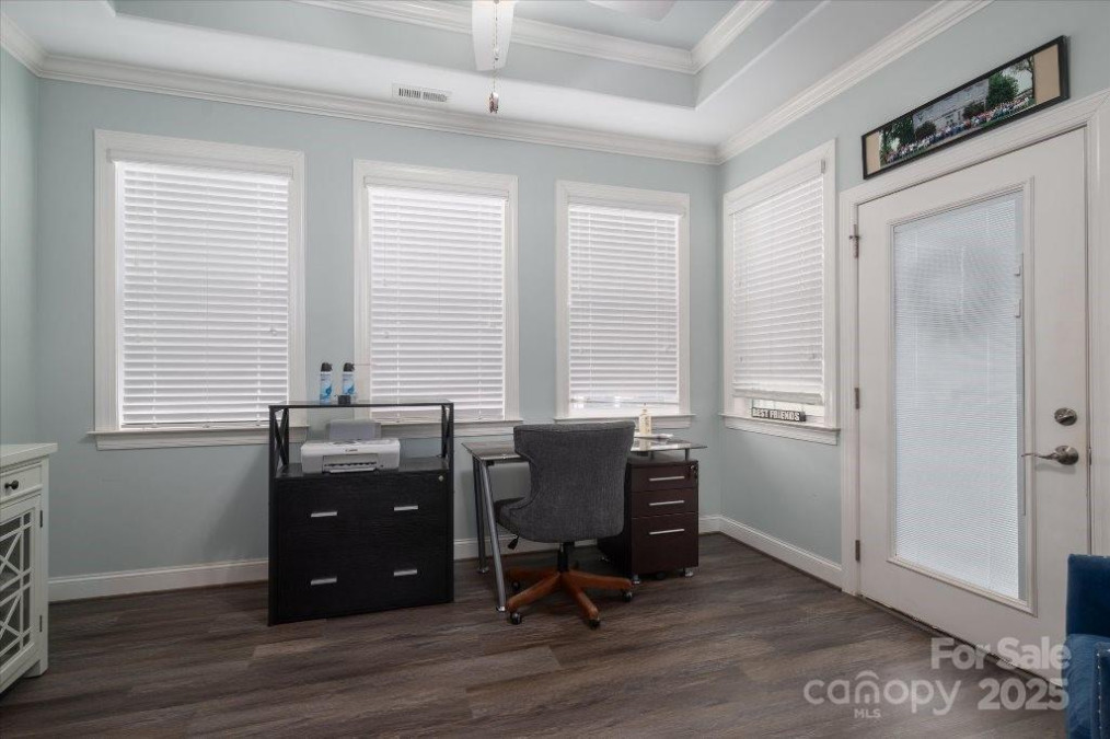 8176 Viscount Ct Denver, NC 28037