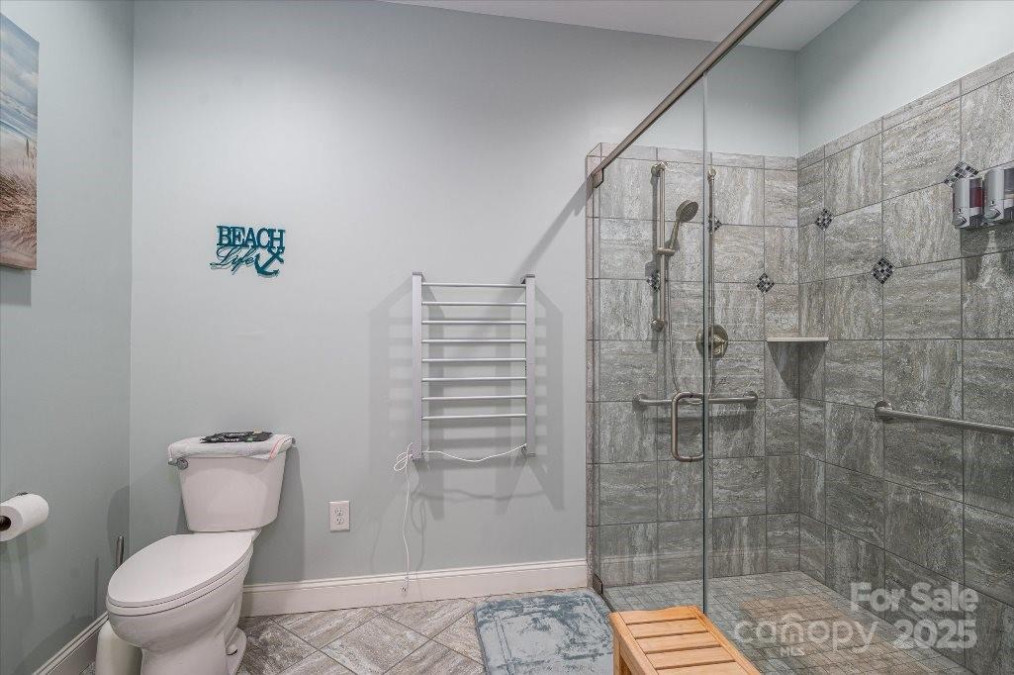 8176 Viscount Ct Denver, NC 28037
