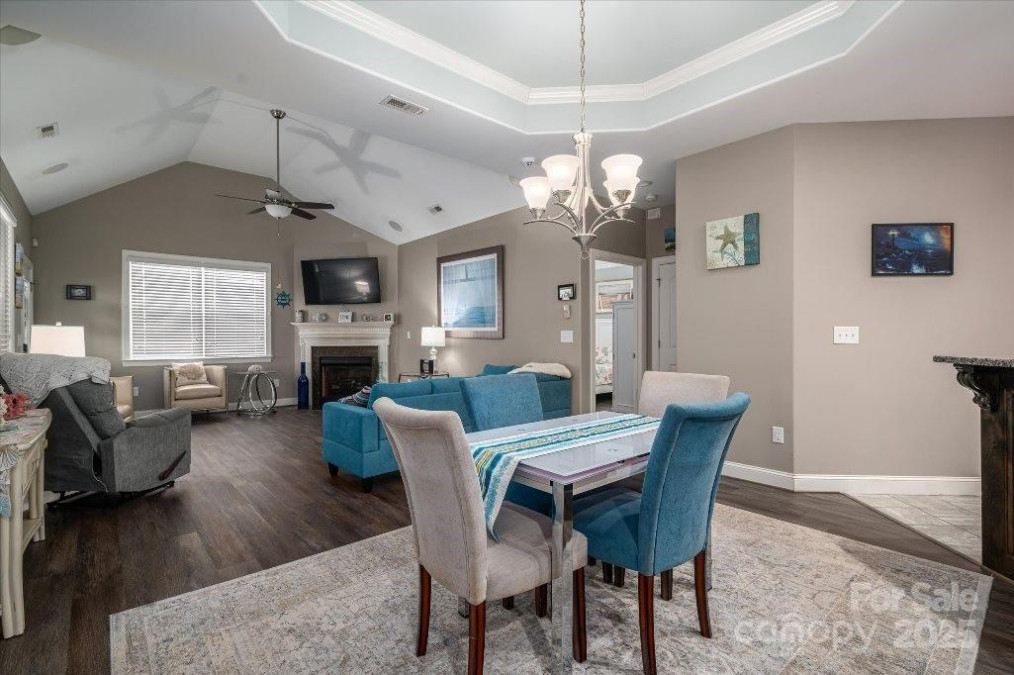 8176 Viscount Ct Denver, NC 28037