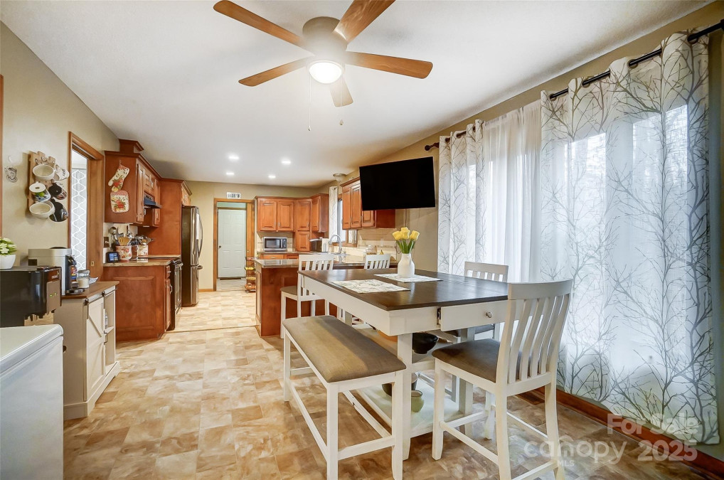 8115 Kingsland Dr Waxhaw, NC 28173