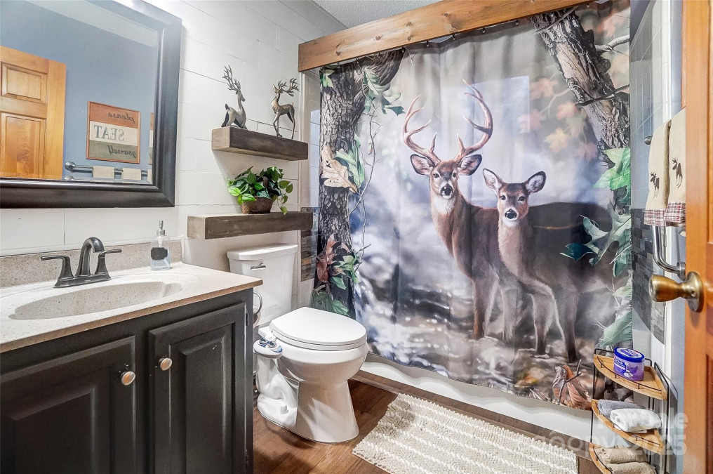 8115 Kingsland Dr Waxhaw, NC 28173