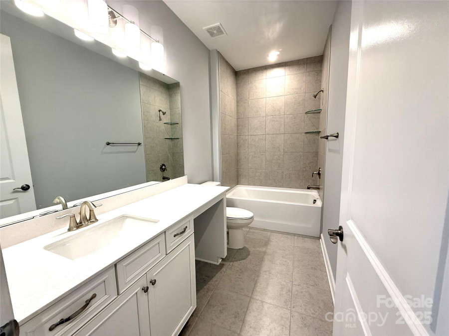 9657 Liberty Hill Dr Mint Hill, NC 28227