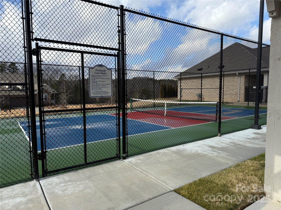 9657 Liberty Hill Dr Mint Hill, NC 28227