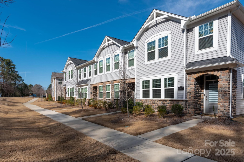 1342 Galloway Rd Charlotte, NC 28262